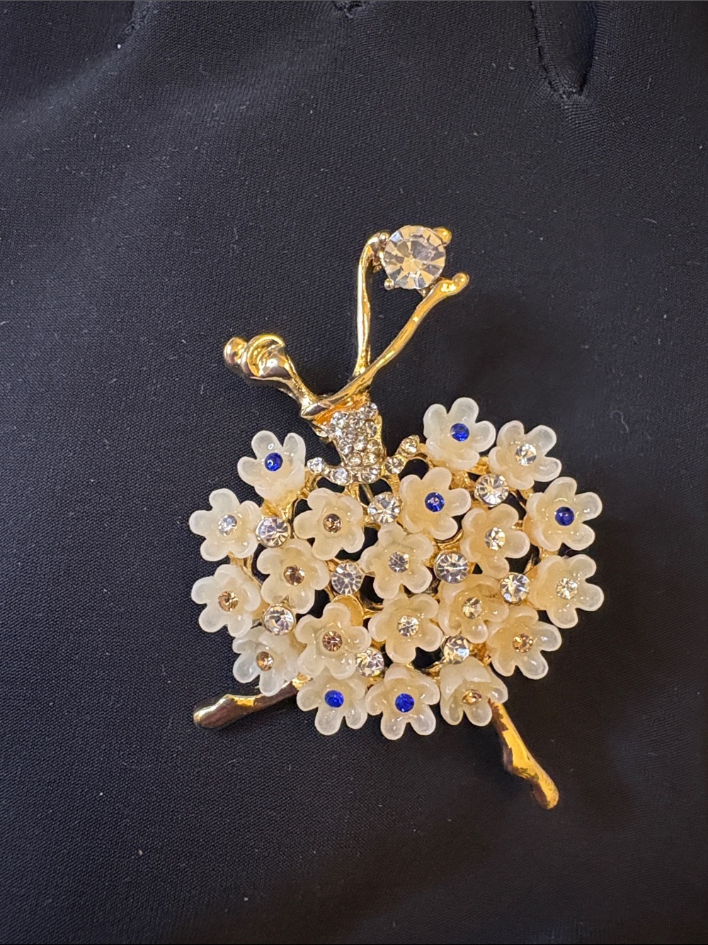 Gold-Tone Floral Cluster Brooch with Cream Blossoms